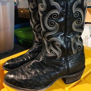 Tony Lama 🤠 Black Ostrich Cowboy Boots